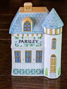 Lenox Fine Porcelain Vintage Parsley Spice Village