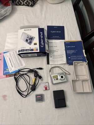 Sony Digital Camera Cybershot DSC-W80 7.2MP Silver Tested Works 2 Batteries