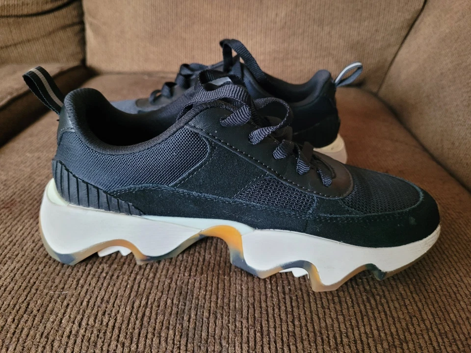 Кроссовки кружевные SOREL® Kinetic™ Impact II | б/у в отличном состоянии | размер 7,5 WMNS - Изображение 3 из 4