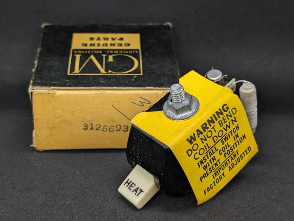 NOS 34-54 雪佛兰通行证实用性和商用卡车现金加热器开关 3126693 — 第 3/4 张图片