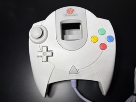 Sega Dreamcast White NTSC Game System In Box Near Mint