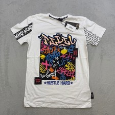 Switch Remarkable Graphic T Shirt Mens Small ...