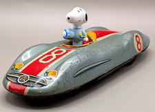 Vtg Tsujimoto Shoji Japan Tin Friction Race Car Snoopy Custom Mercedes 8 Rare