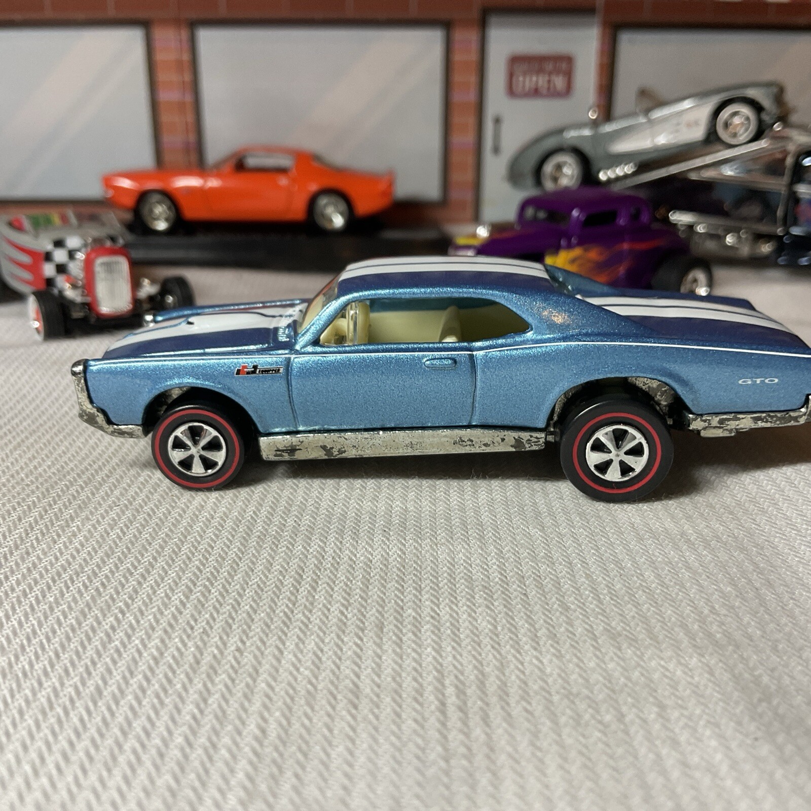 Picture 2 of 7