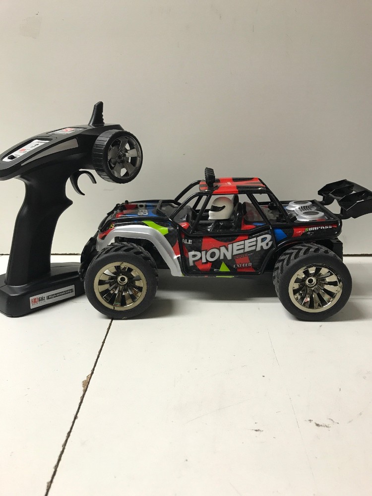 OFF ROAD VEHICLE 2WD HIGH SPEED 1/16 RACING TRUCK RC CARS 2.4Ghz