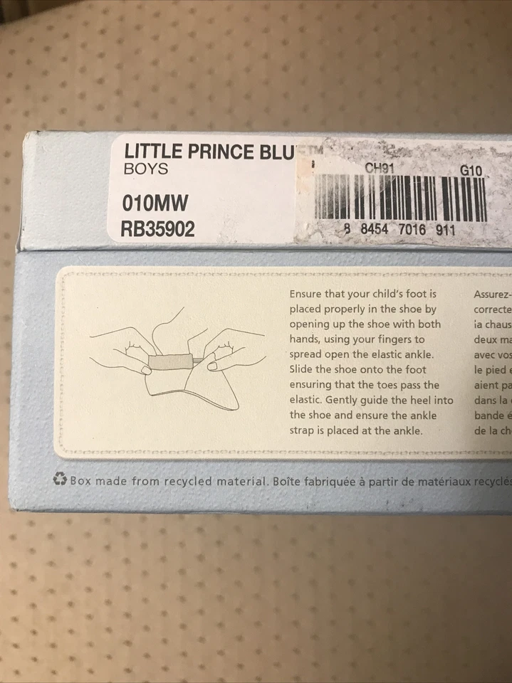 New Robeez Boys Little Prince Blue Size 0-6 months Reversible - Image 3 of 3