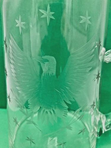 Americana 13 Star Eagle Etched Pitcher Glass Serving Patriotic Colonies - Picture 2 of 10