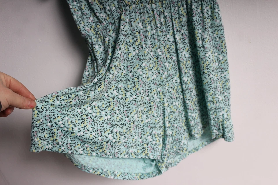 Macacão Boohoo Feminino Jersey Ditsy - Verde - Tamanho 12 (V08) - Imagem 3 de 3