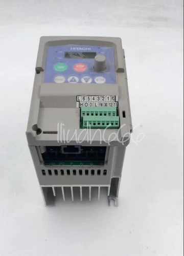 1PCS Used Hitachi Inverter SJ100-007LFR 220V 0.75KW Tested good
