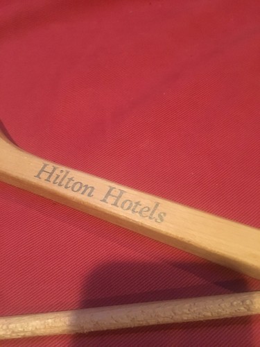 Vintage Hilton Hotels Around the World Wooden Hanger Advertising - Picture 4 of 5