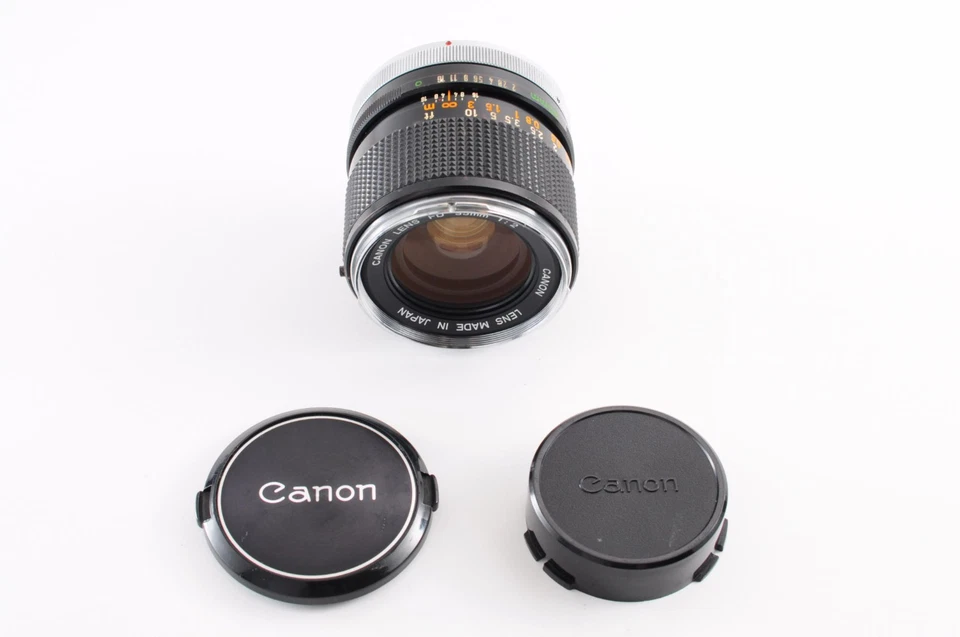 Rare Concave "O" **NEAR MINT** Canon FD 35mm f/2 Wide Angle Lens + Cap FromJapan - Image 3 of 4