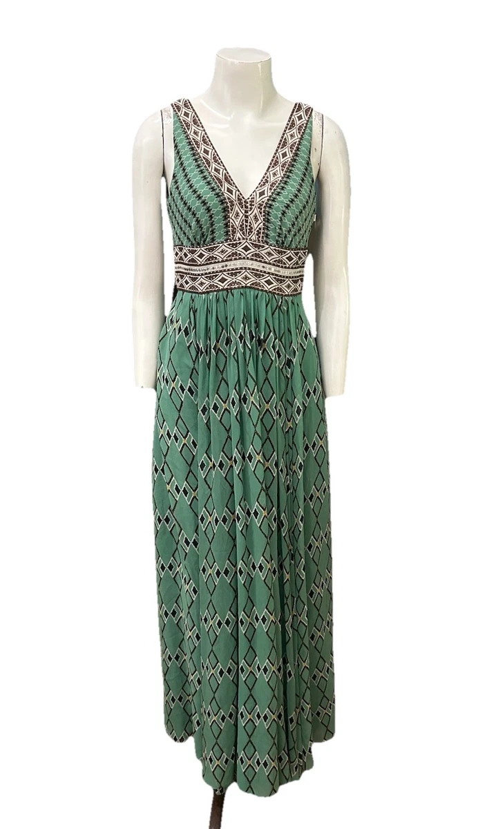 slim fit dress slacks BCBG Size 12 Green Silk Mixed Fabrics Halter Mid Calf Dress – Sui Generis  Designer Consignment main image 0