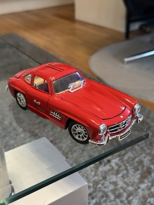 SUPERIOR SS7720 MERCEDES BENZ 300SL (1954) 1:24 SCALE Model Car