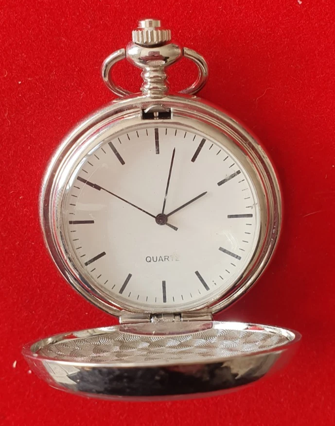 MONTRE GOUSSET - AIGLE - Photo 2/3