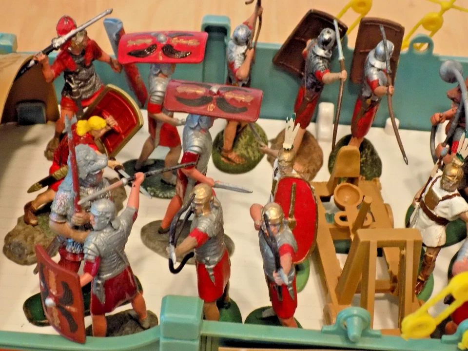 1 Galera Romana Buen Estado Garantizada para Funcionar con 23 Pintados (Junio. Anuncio) Foto 2 de 4