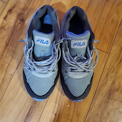 FILA womens Lavender sneaker size