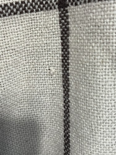 The Three Weavers Soft Woven 100% Virgin Wool Blanket Ivory & Charcoal 52”x71” - Picture 4 of 7