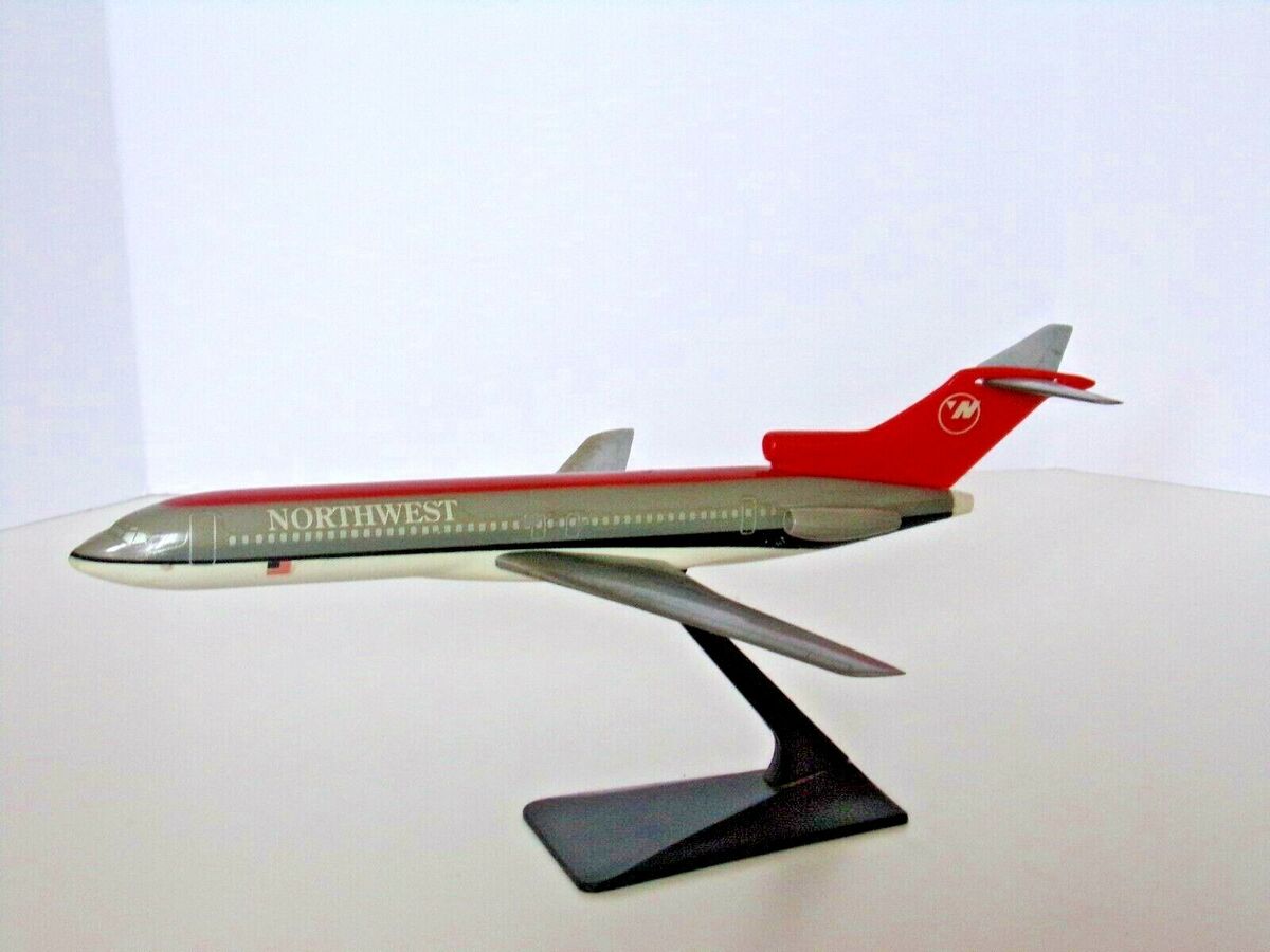 Northwest Airlines Boeing 727 with stand scale 1/200 | eBay Northwest Airlines Boeing 727 with stand scale 1/200 | eBay