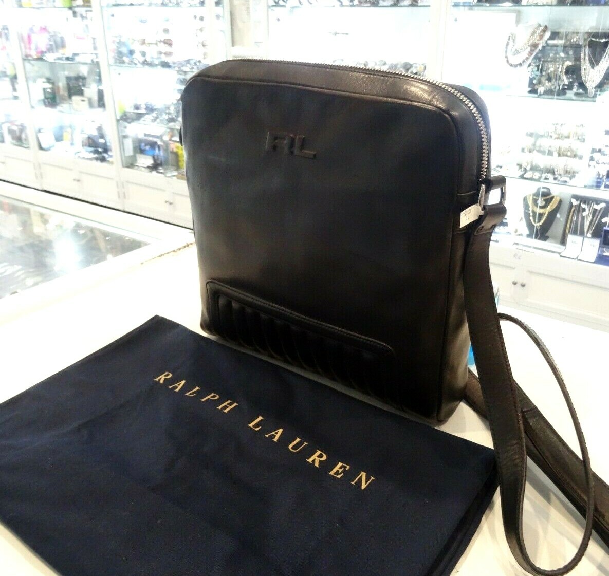 s-l1200.jpg s-l1200.jpg