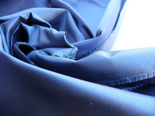 BY YARD SCALAMANDRE 100% SILK SATIN NAVY BLUE & GREY BLUE MSRP$200+/Y #1614 - Picture 11 of 12