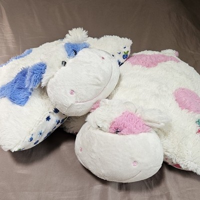 (2) 18'' Pillow Pets~Blueberry & Strawberry Milkshake Cow Plush Sweet Scents EUC