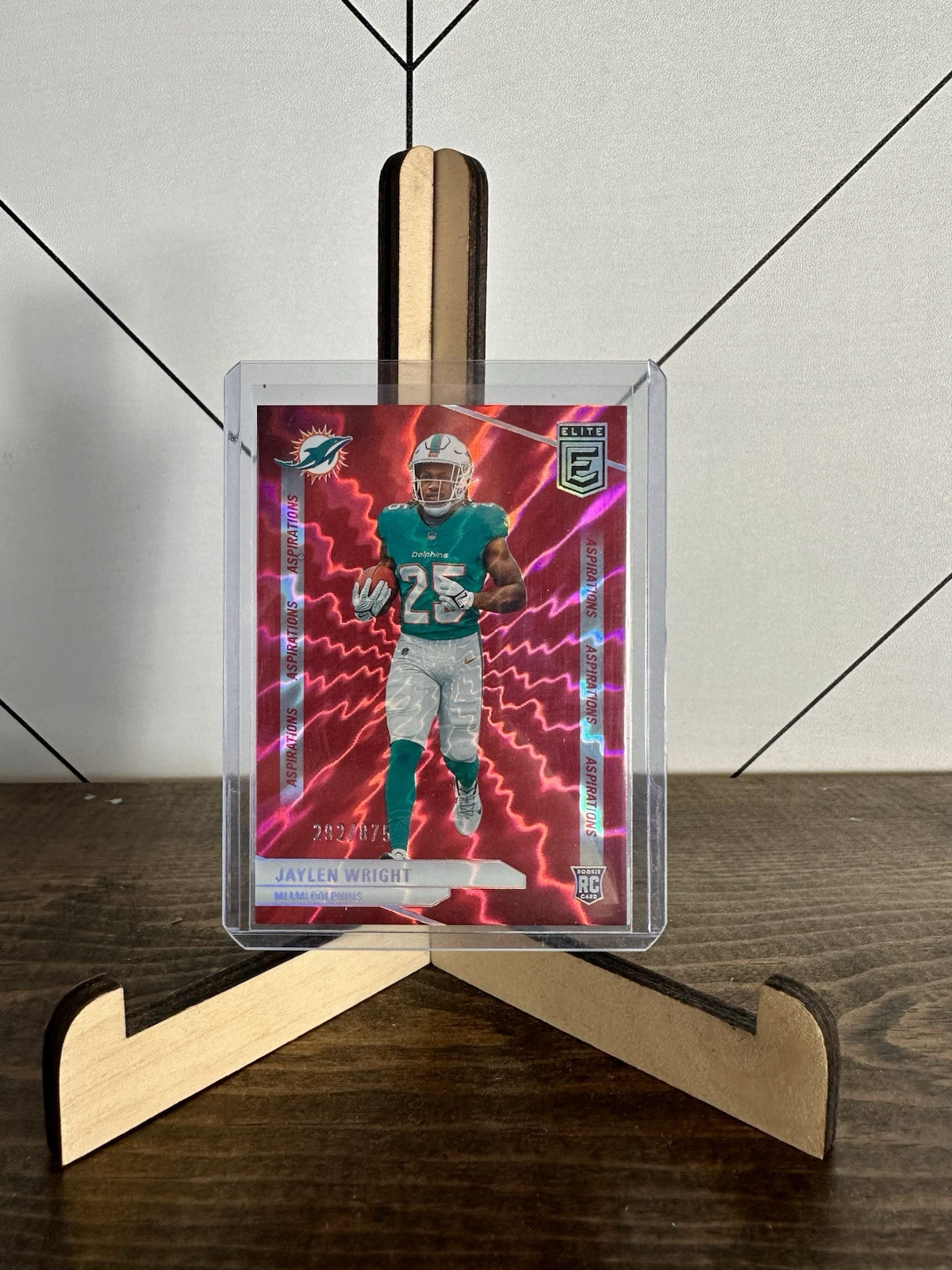 2024 Donruss Elite Jaylen Wright Aspirations Shimmer #/875 Rookie #114