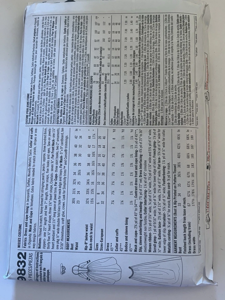 Simplicity Pattern Renaissance Costume Collection 9832 Size RR 14-20 Uncut - Image 2 of 2