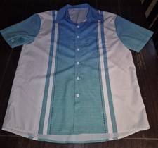 Men's Medium White  Blue Button Up Short Sleeved Camp Shirt