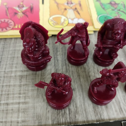 Tower Of The Wizard King Board Game REPLACEMENT FIGURES & STAT CARDS - Picture 4 of 8