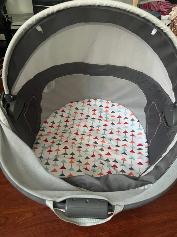 Fisher Price Baby to Go Bed  Foto 3 de 3