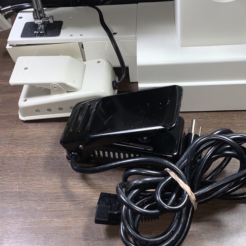 BROTHER VX710 FREE ARM ZIGZAG SEWING MACHINE W MANUAL ACCESSORIES eBay