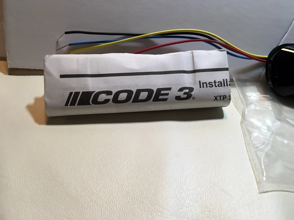 Code 3 XTP Series Led Lights Green XTP3G - Image 2 of 4