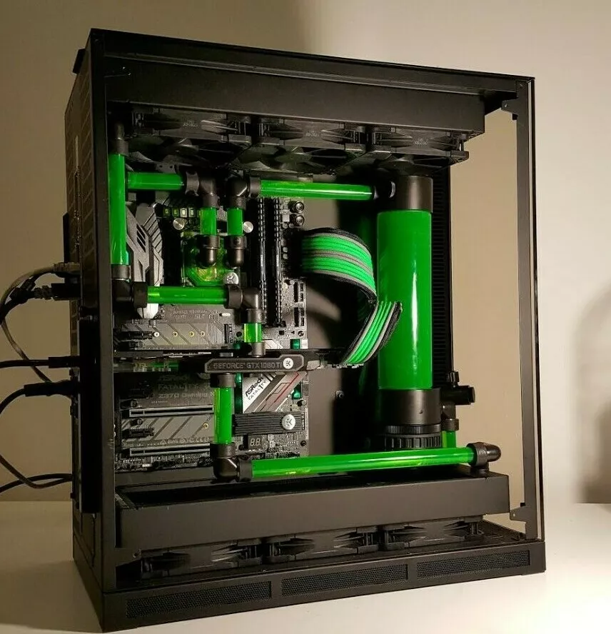 Custom Hardline Liquid Cooled Gaming PC - i9 9900k - RTX 2080 Ti - 32GB RAM