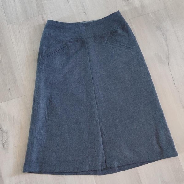 Women Laura Ashley Skirt Grey Wool 38 / M / 46 #A2LD