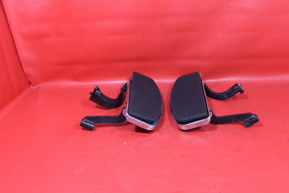 Harley-Davidson Electra Glide Ultra Limited 2013 FLHTK juego de estribo delantero Foto 3 de 4