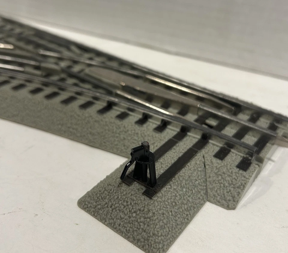 Lionel 6-12044 FasTrack Siding Add-On Track Pack O Gauge - Image 3 of 4