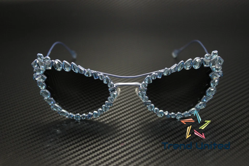 Gafas de sol para mujer SWAROVSKI SK7011 40198G mate azul claro gris degradado 56 mm Foto 4 de 4