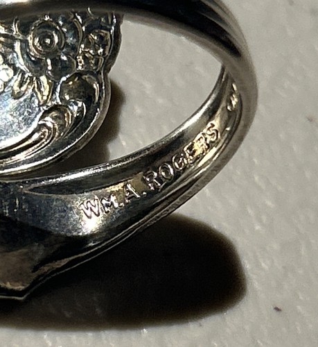 Wm A Rogers Oneida LTD Spoon Ring, Size 6-6.25, Floral, Silver Color, Stamped - Picture 7 of 7