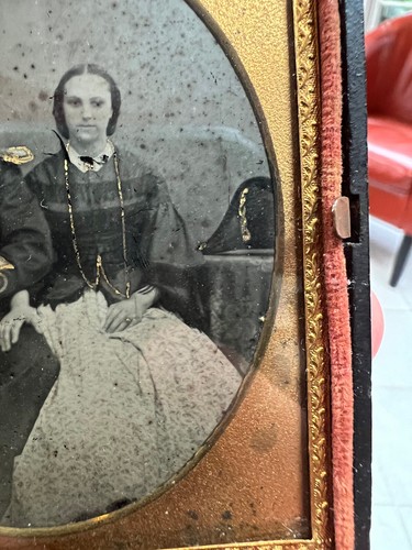 1/6 Plate Pre Civil War Milita Officer & Wife Gilted Sword Shoulder Scales Hat - Picture 5 of 12