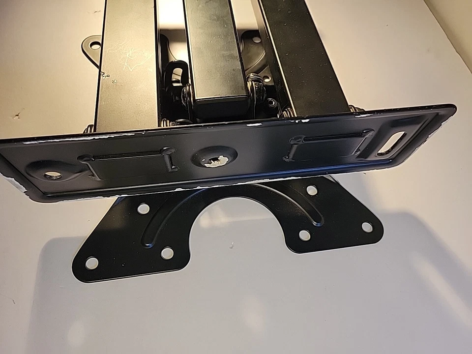 Shenzhen Full Motion TV Wall Mount for 20 in. - 56 in. TVs XD2473 - Image 2 of 4