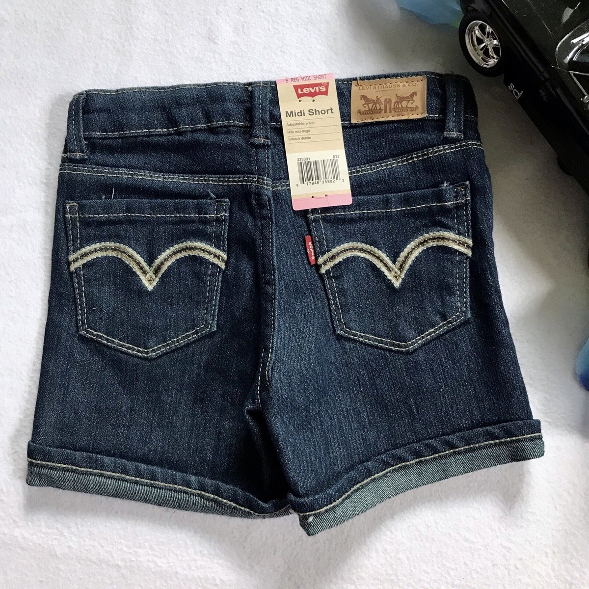 Levi's NWOT Midi Cuffed Shorts Girls *Pls See Description*