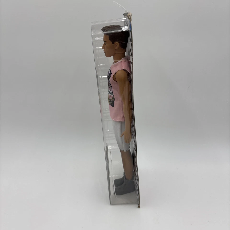 Barbie Ken Fashionistas California Cool Summer Tank Doll #17 B84 Foto 3 de 4