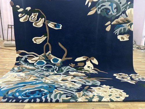 Blue Multi Flower Hand-Tufted NZ Wool Beautiful soft Quality Rectangle Stripe