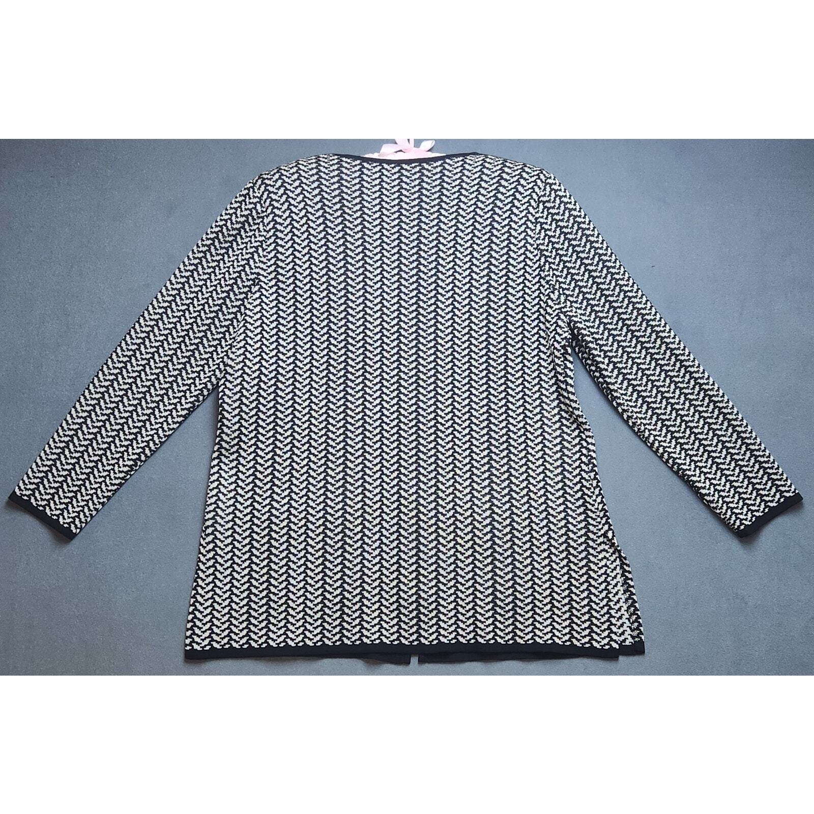 Exclusively Misook Size Small Zip Up Herringbone … - image 7