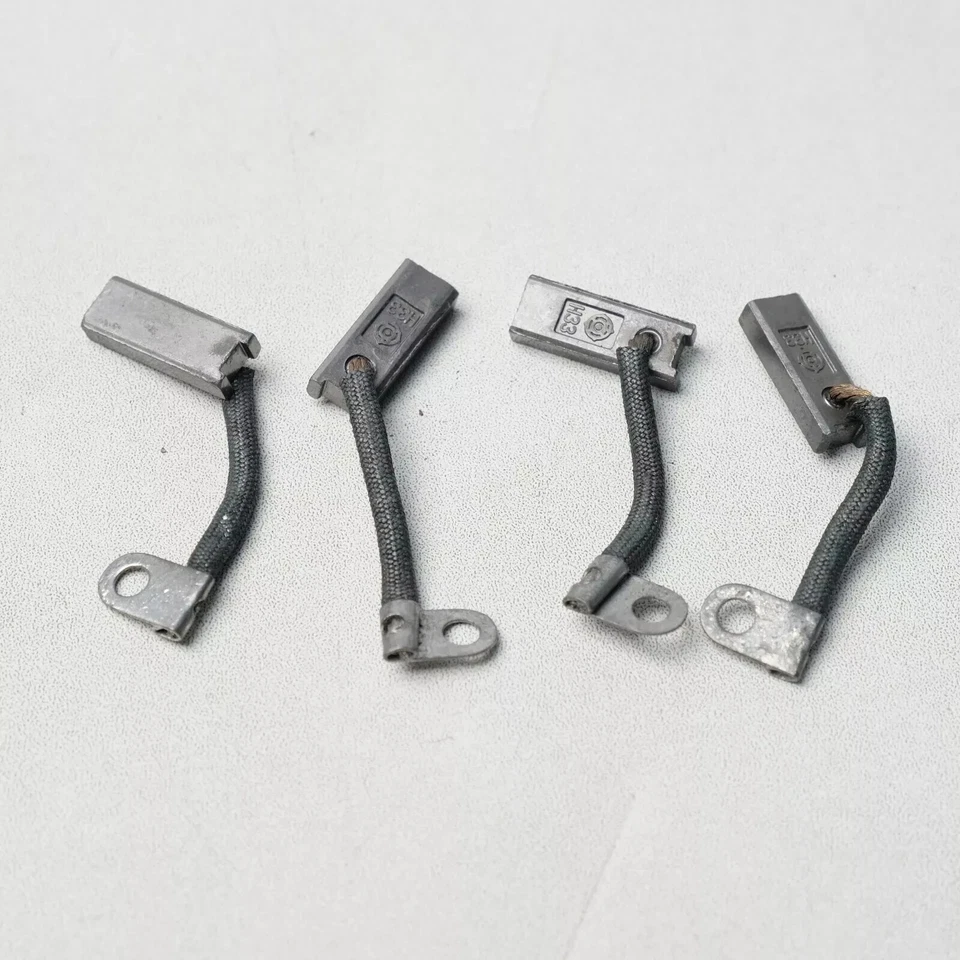 Cepillo de carbono para motor de arranque compatible con Yamaha V75 U7 AT1 AT3 CT1 CT2 RD125 RD200 Foto 2 de 4