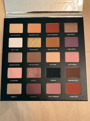 Lidschattenpalette von ''ICONIC London'' 20 Farben neu, unbenutzt