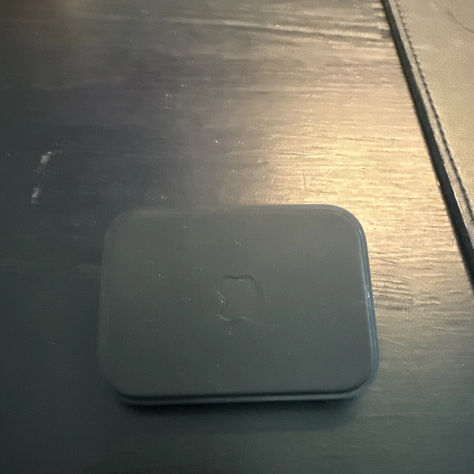 Base de carga Lightning Dock para Apple iPhone Foto 3 de 3