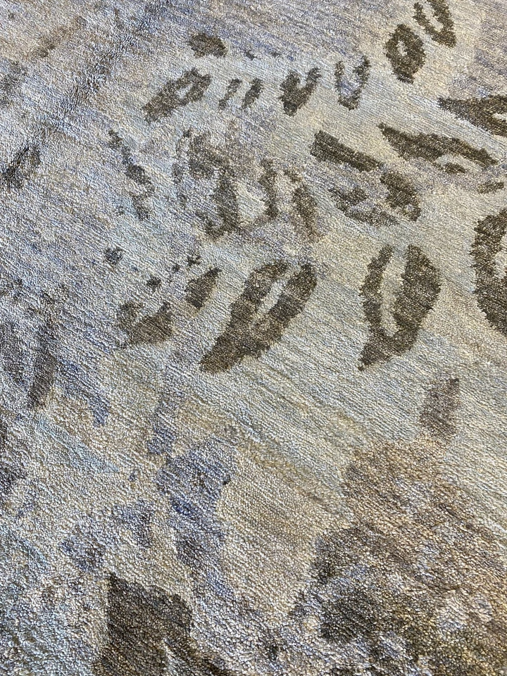 6x9 Contemporary Handmade Tibbet Rug Wool and Silk blend #F-6628 - Image 4 of 4