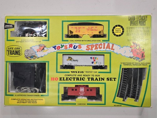 Juego de tren eléctrico vintage Toys "R" Us HO #08109 1981 ¡Trenes realistas funciona! | Condition: Used