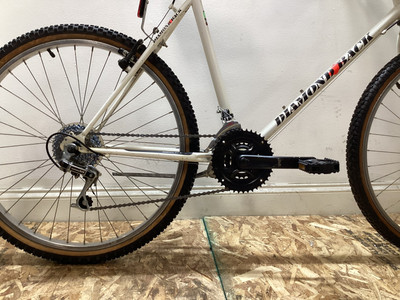 Diamondback Traverse 26” Mountain Bike 18.5” Chromoly Frame